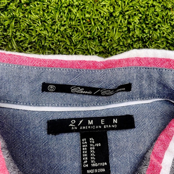 Short sleeve button down. - Picture 2 of 3